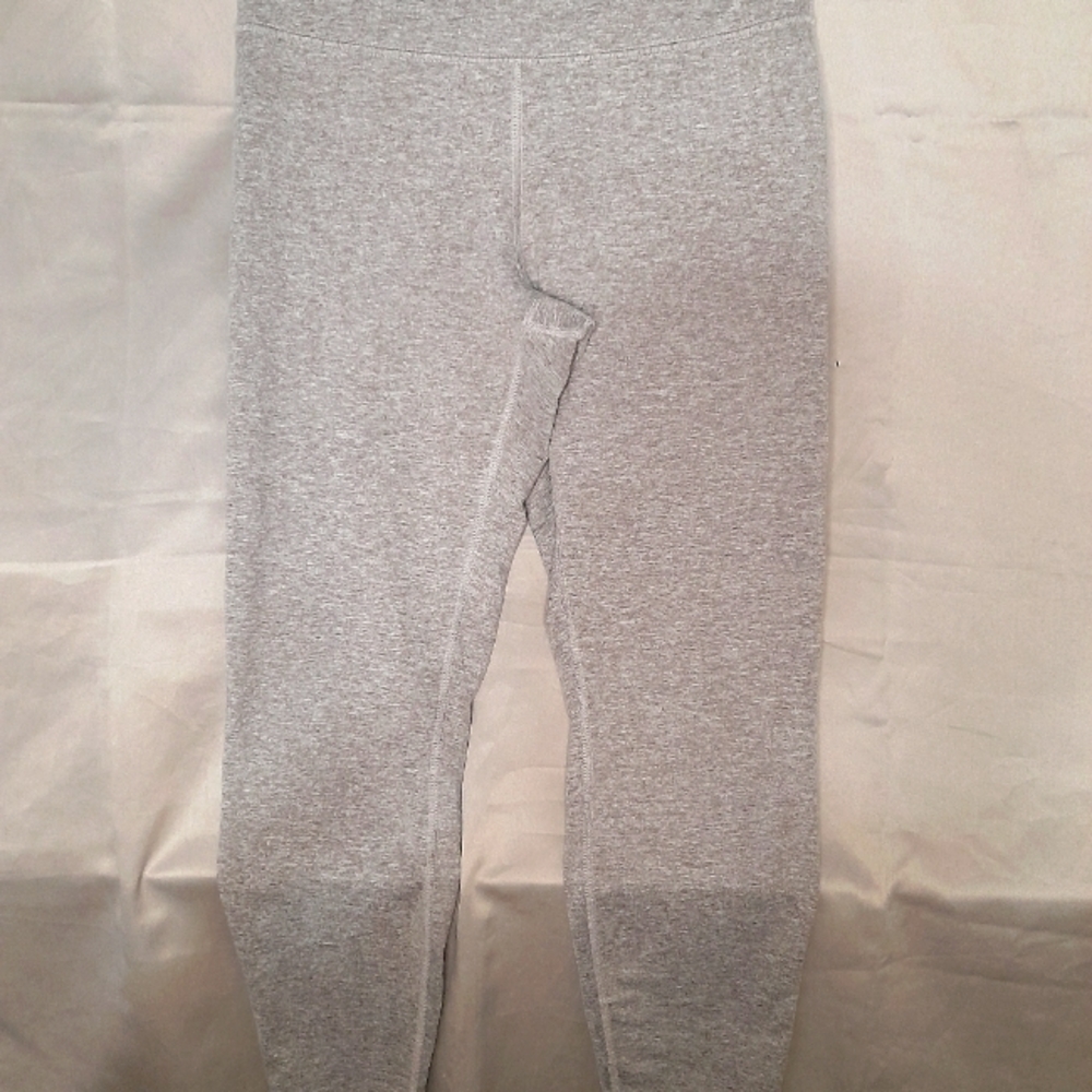zobha sizeL used in good condition